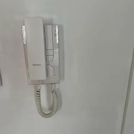Studio Superbement Situe Appartement Luik