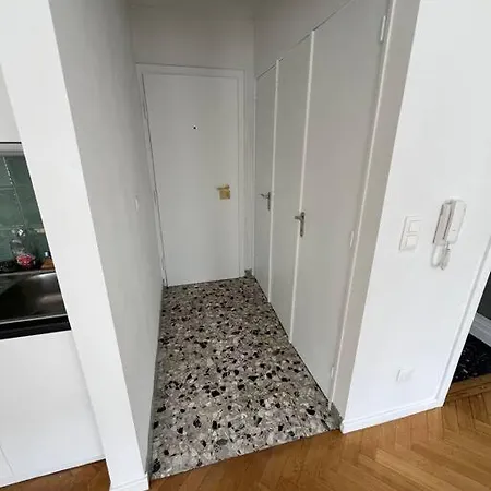 Studio Superbement Situe Luik